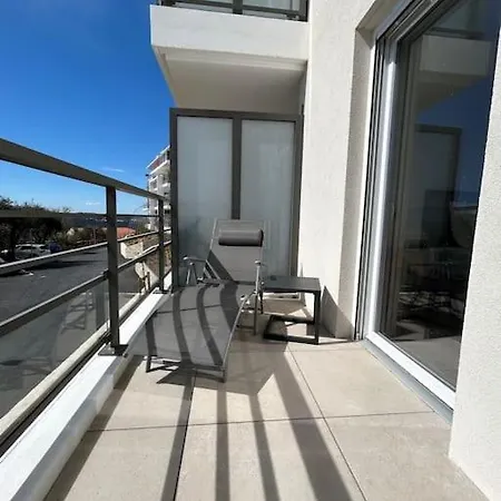 Apartment Roses Marine 205 *