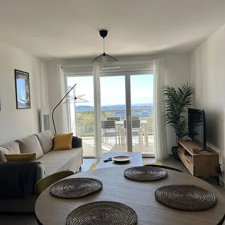 Roses Marine 205 Apartment